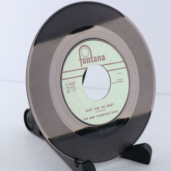 The New Vaudeville Band – Winchester Cathedral/Wait For 1966 45rpm Record F-1562 - Picture 11 of 16